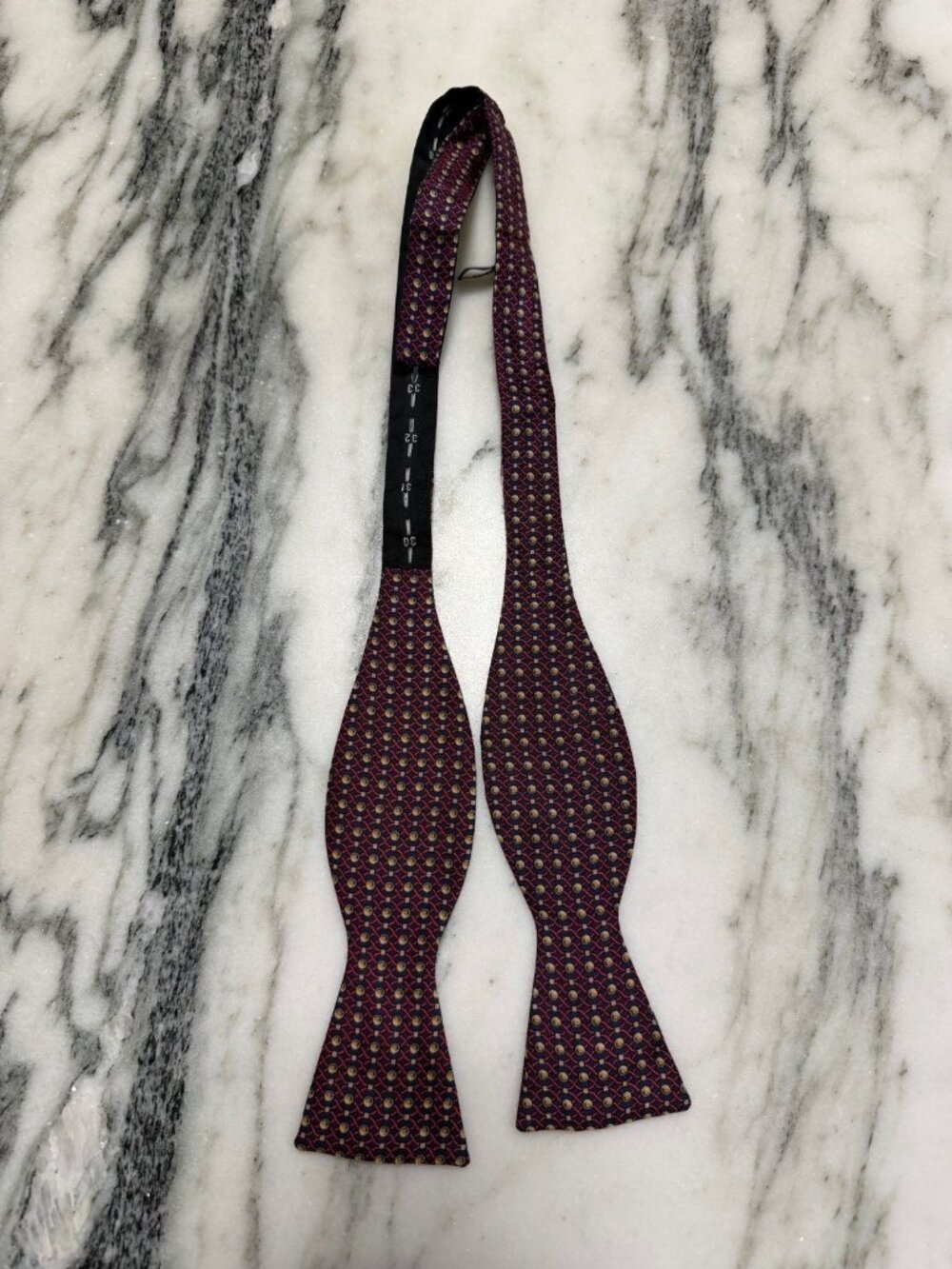 Authentic HERMÈS Paris Silk Self-Tie Bow Tie